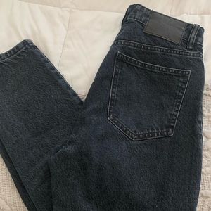 Mom jeans